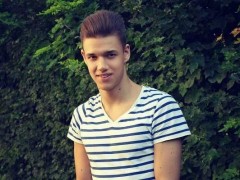 tivdar555 - 24 éves társkereső fotója tivdar555 - 24 éves társkereső fotója