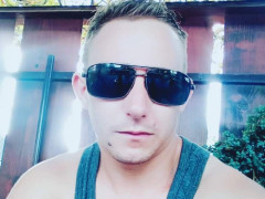 Dániel Pap - 28 éves társkereső fotója Dániel Pap - 28 éves társkereső fotója